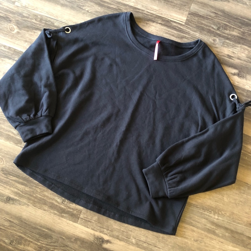 Union Bay Black Crewneck Sweatshirt size L